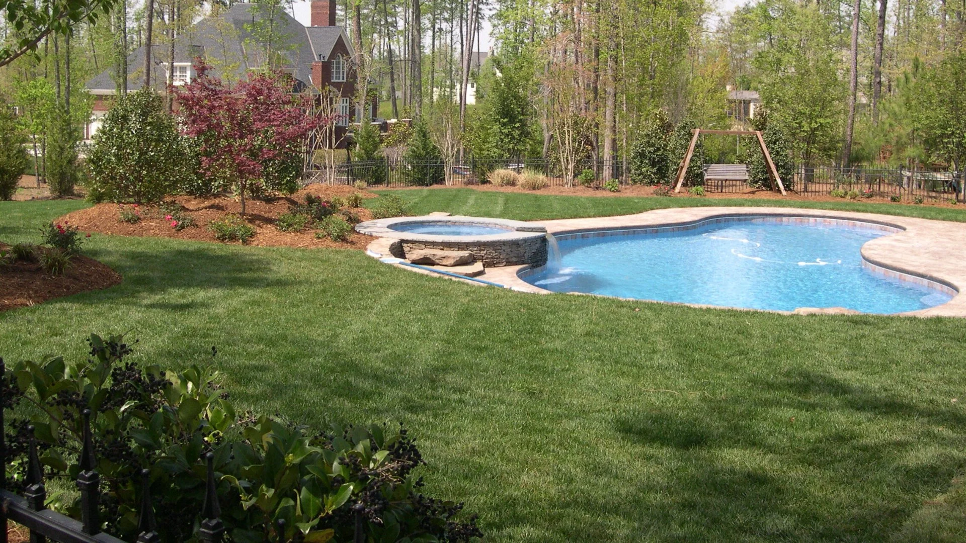 How Often Should You Be Mowing Your Lawn in North Carolina?